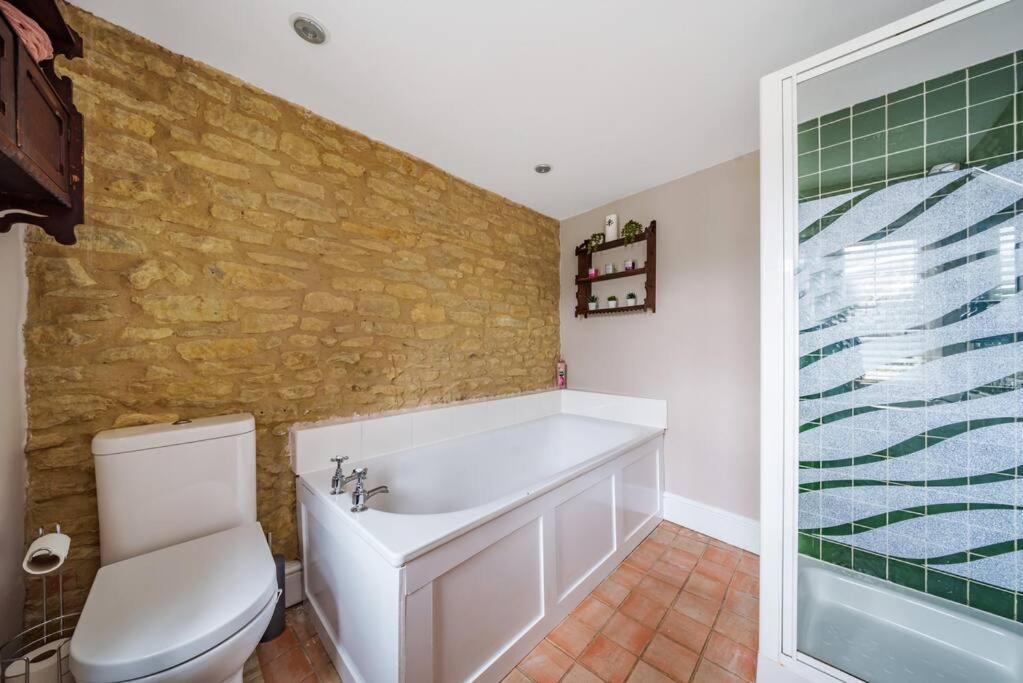 Fox Cottage, Within 5 Min Walk Of Bicester Village מראה חיצוני תמונה