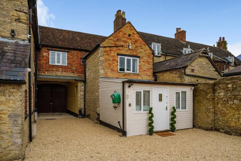 Fox Cottage, Within 5 Min Walk Of Bicester Village מראה חיצוני תמונה