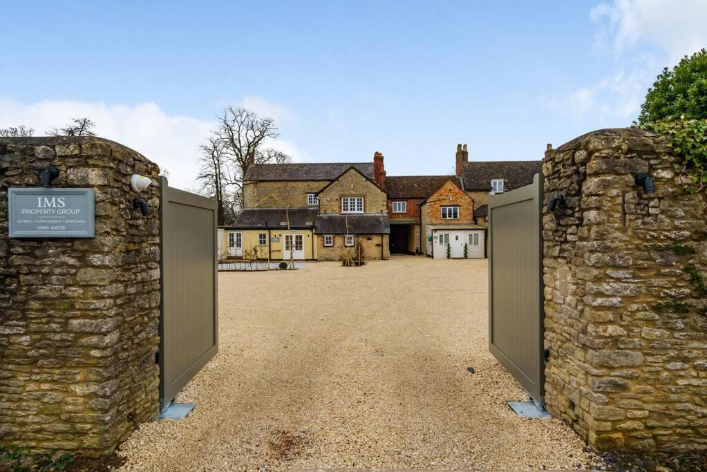 Fox Cottage, Within 5 Min Walk Of Bicester Village מראה חיצוני תמונה